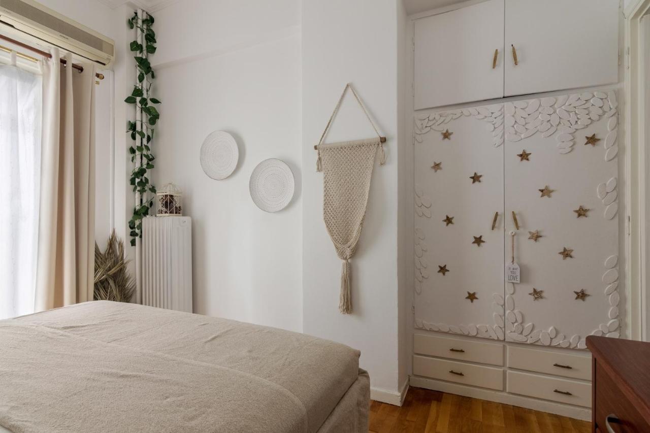 Classic And Modern In Apartment