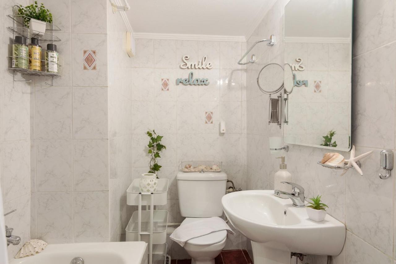 Apartment Classic And Modern In Athens