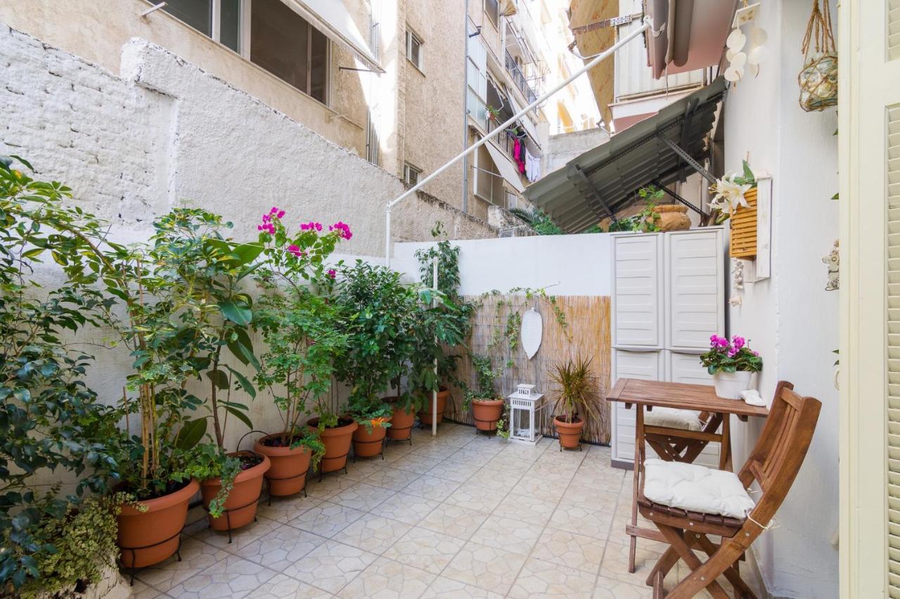Classic And Modern In Apartament